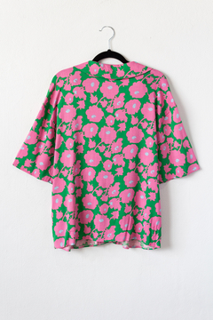 Camisa NICOLE, Camisa de lino estampado escotada con botones y manga caída en internet
