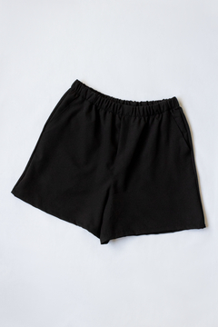 Short ÁMBAR, Short de crepe sastrero con cintura elástica y bolsillos - tienda online