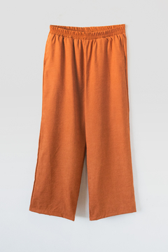 Pantalón DAMARA, Pantalón corte rústico con bolsillos.