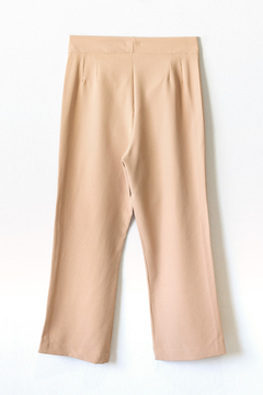 Pantalón CINDY, Pantalón sastrero con cierre, elástico en cintura trasera y pinzas - comprar online