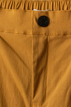 Pantalón BRUNELA, Pantalón pinzado y cintura elástica en espalda - tienda online