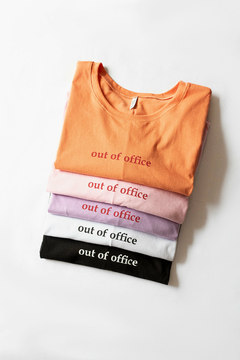 Remera MARIN , Remera con estampa OUT OF OFFICE