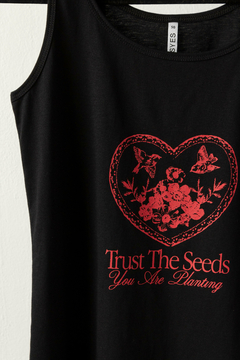 Imagen de Musculosa CANDE, Musculosa de algodón con estampa Corazon - trust the seeds