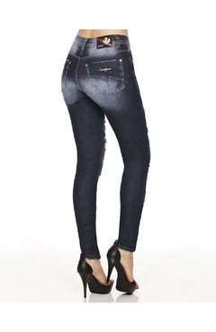 Calça Caccau Jeans na internet