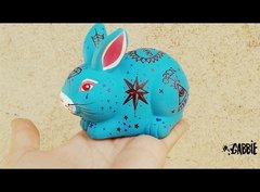 Tattoo Bunny Art Toy - comprar online