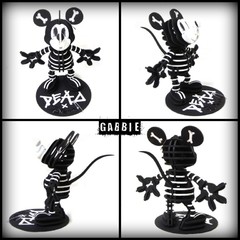 Dead Disney -Mickey Sliced Art Toy en internet