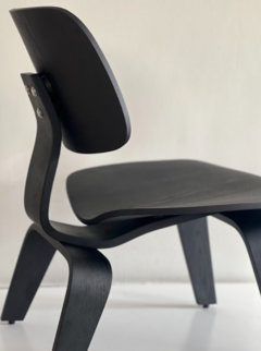 SILLON EAMES PLYWOOD FULL BLACK - BLS02FBK - tienda online