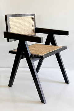 Silla Jeanneret Negra - K692R/BN en internet