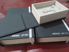 Imagen de Cajas para entregas de tarjetas, pendrive ..