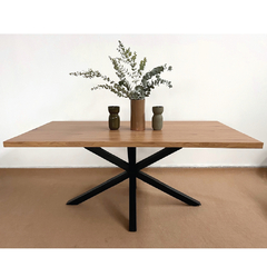 Mesa de comedor Mathias - comprar online