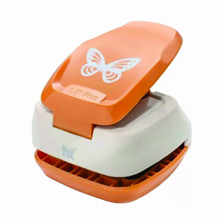 Furador Scrapbook Complexo - Borboleta 4,5cm 7485