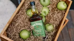 JACK DANIELS APPLE 700 cc - libare vinos