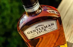 JACK DANIELS GENTLEMAN JACK 750 cc