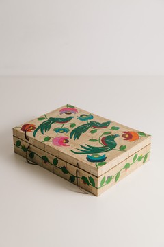Caja de madera grande