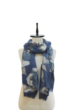 PASHMINA ESTAMPADA CON FLORES - comprar online