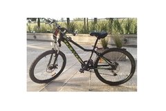 Bicicleta Olmo Safari 6v + Disc Rodado 24 Negro y Verde Niño