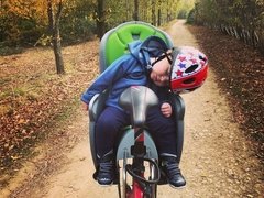 Silla de bebé para bicicleta Hamax Kiss - Thuway Equipment, Bike & Adventure