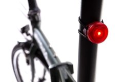 Luz Trasera Belmondo Moon Red - Thuway Equipment, Bike & Adventure