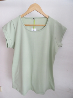 REMERA DAMAS CUELLO ESCOTADO CON MEDIA MANGA ART 1117 (I7001-S-VERDE) - comprar online