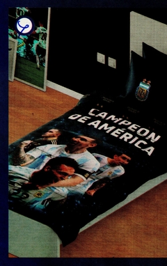 ACOLCHADO ARGENTINA 1 1/2 PZA LINEA PESADA FUTBOL MEDIDAS 160X235 CM - ORIGINAL - (A18570-1ARGENTI)