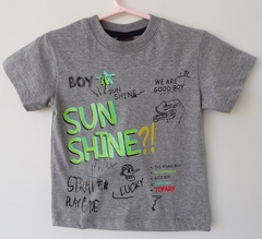 REMERA DE CHICOS 100% ALGODON PEINADO ESTAMAPADA TALLE 8 SUN SHINE (I6006-T8-GRIS)