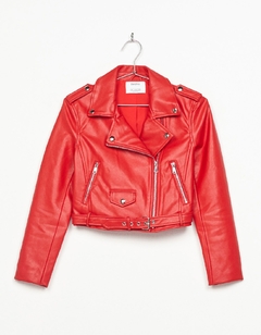 CAMPERA CUERO ECO BERSHKA en internet