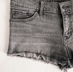 SHORT JEAN GREY ABERCROMBIE & FITCH en internet