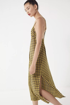 VESTIDO URBAN OUTFITTERS - Fueisera