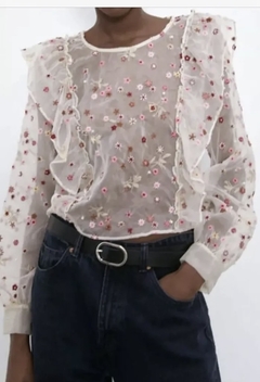 Blusa organza retailer zara