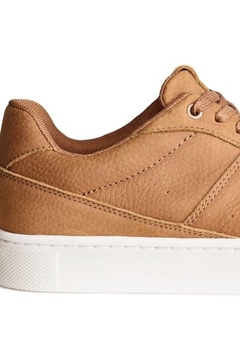 ZAPATILLAS H&M LEATHER - Fueisera