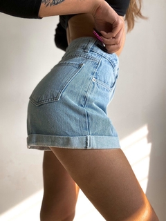 Short Jean Rígido con Dobladillo - tienda online