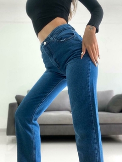 Jean Mom Blue Rígido - 36 al 52 - tienda online