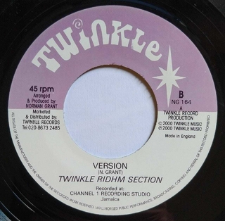 7" Twinkle Brothers - Give Rasta Praise/Version [NM] - comprar online