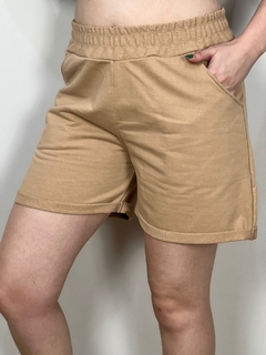 Shorts Moletinho Caramelo na internet