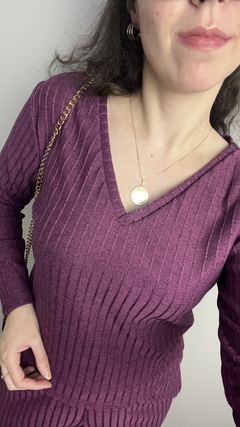 Conjunto Lãzinha Trançado Roxo na internet