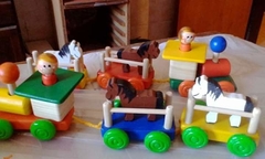 Tren con caballos abuela - comprar online