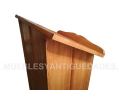 Atril pedestal podio púlpito ambón atrio en madera maciza de paraíso (AT101A) - tienda online