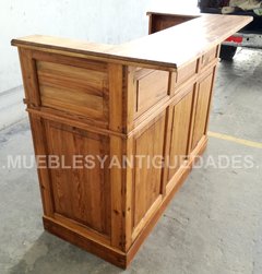 Barra mostrador en pinotea con tapa e interiores en otras maderas (BA115A) en internet