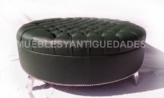 Banqueta Puff redondo capitoné con patas de metal tapizado en pana cuero vinílico ecocuero cuerina color negro (PG108M) en internet
