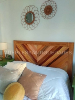 Respaldo de cama de 2 plazas con listones de madera reciclada (RE102M) - comprar online