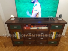 Mueble para TV de diseño realizado en madera maciza reciclada (TV107M) - comprar online