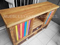 Mueble para TV / audio de diseño realizado en madera maciza con tapa de pinotea (TV109M) - Muebles y Antiguedades - Argentina