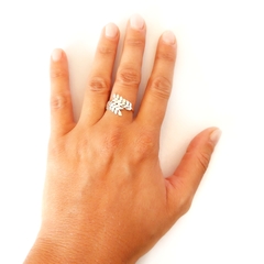 Anillo Hojas Acero Blanco - comprar online