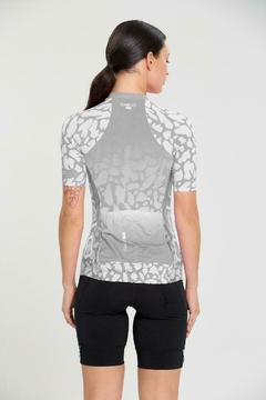 Remera Ciclismo Oslo (Mujer) - comprar online