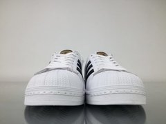 Tênis adidas superstar branco - R$ 129.90, cor Branco (para quadra