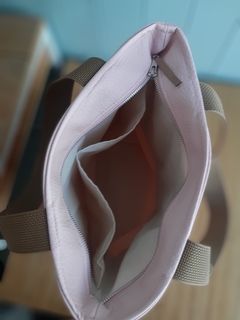 Imagen de Bolso de cuerina rosa