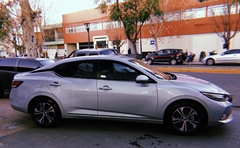 Nissan Sentra Advance 2.0 - tienda online