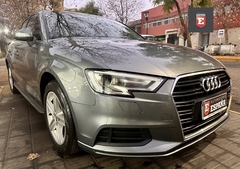 Audi A3 Stronic 1.4 TFSI Sedán en internet