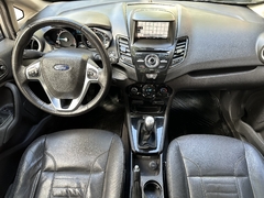 Ford Fiesta Kinetic Titanium 1.6 4p. en internet