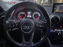 Audi A3 Stronic 1.4 TFSI Sedán en internet